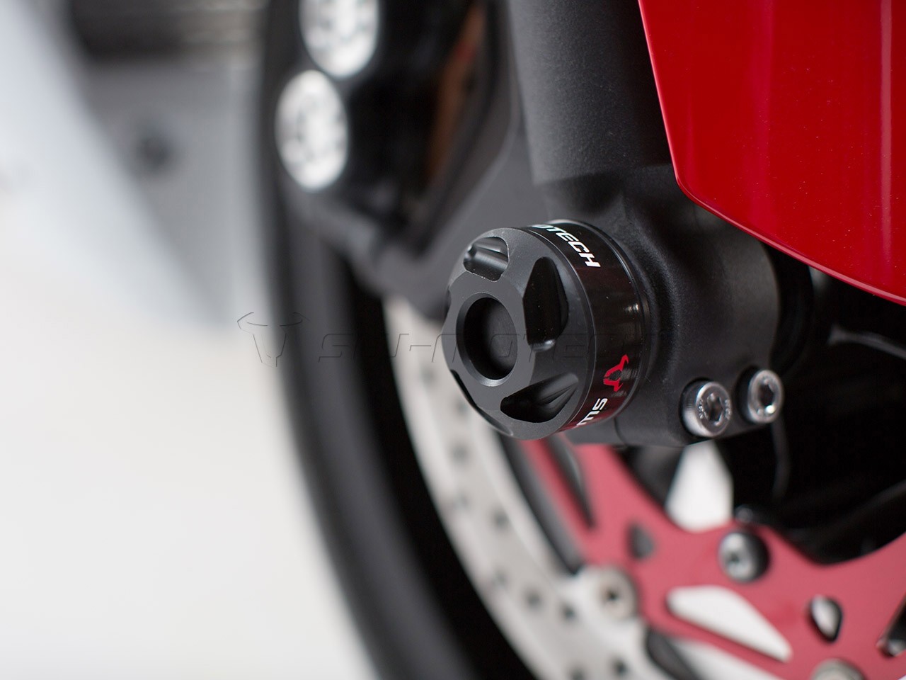 Yamaha YZF-R1 (15-) - slidery na přední osu kola, SW-Motech STP.