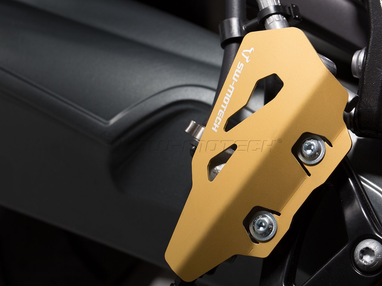 BMW R nineT Pure (17-) - kryt zadní brzdové pumpy SW-Motech, zla
