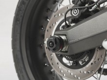 Ducati Scrambler (14-) - protektory na osu zadního kola, SW-Motech 