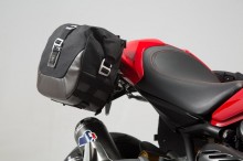 Ducati Monster 1200 / S (17-) - sad...