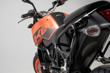 KTM 690 Duke / R (16-) - levý boční nosič SLC, SW-Motech HTA.04.181.10001