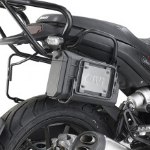 Givi TL8704KIT - kit pro montáž Tool Boxu S250 k bočnímu nosiči Benelli Leoncino 500 (17-48) 