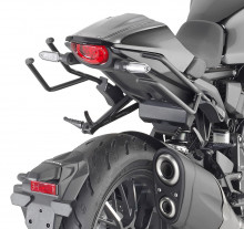 GIVI TR1165 rychloupínací podpěry brašen - Honda CB 1000 R (18-) 