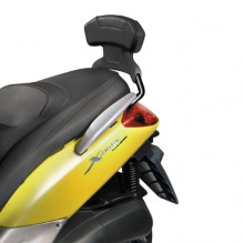 Yamaha X-MAX 125 / 250 (05-09) - opěrka spolujezdce Givi TB49 